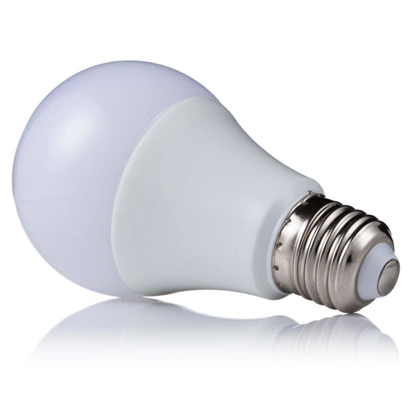 ΛΑΜΠΑ LED ΑΧΛΑΔΙ Ε27 8W 3000K